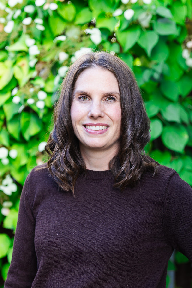 JackieHowells Headshot